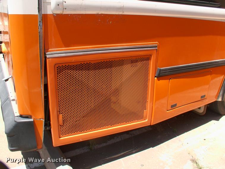 image for item DP9287 2003 Blue Bird shuttle bus