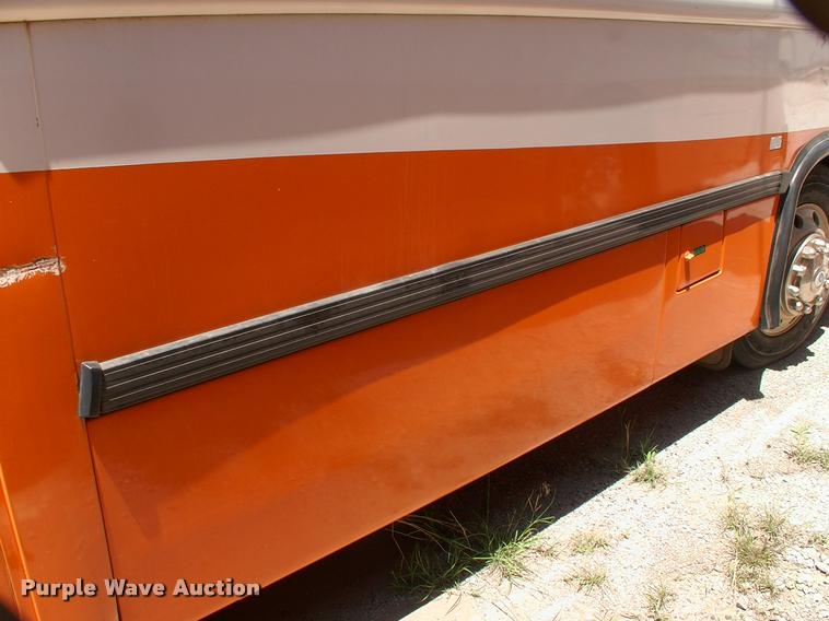 image for item DP9287 2003 Blue Bird shuttle bus