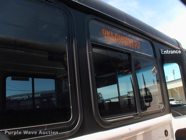 image for item DP9287 2003 Blue Bird shuttle bus