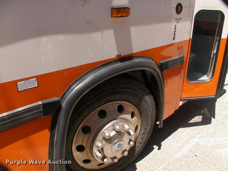 image for item DP9287 2003 Blue Bird shuttle bus