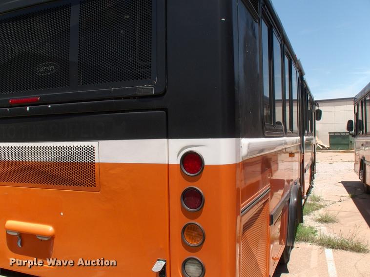 image for item DP9288 2003 Blue Bird shuttle bus