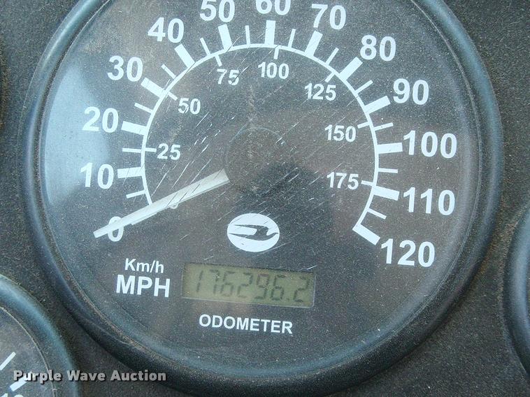 image for item DP9288 2003 Blue Bird shuttle bus