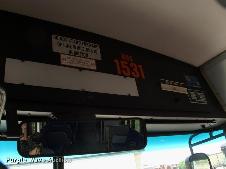 image for item DP9288 2003 Blue Bird shuttle bus