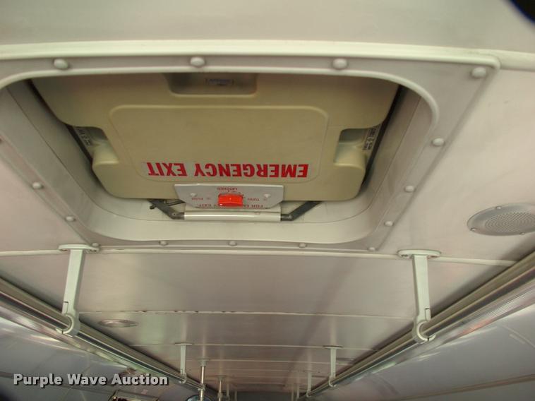 image for item DP9288 2003 Blue Bird shuttle bus