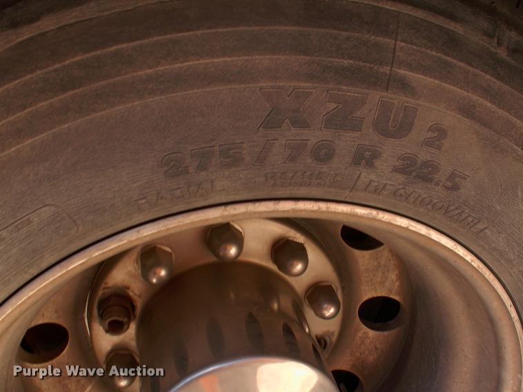 image for item DP9288 2003 Blue Bird shuttle bus