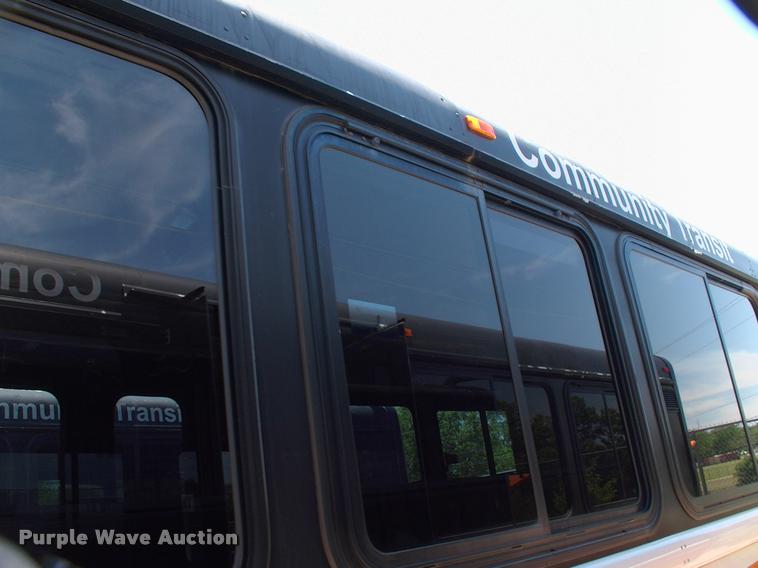 image for item DP9288 2003 Blue Bird shuttle bus