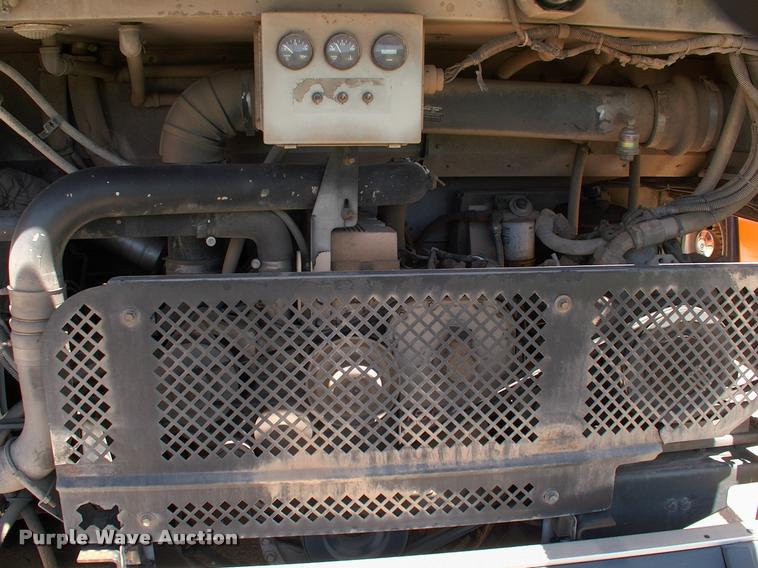 image for item DP9288 2003 Blue Bird shuttle bus