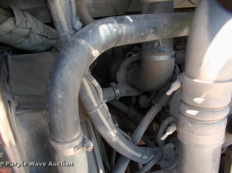 image for item DP9288 2003 Blue Bird shuttle bus