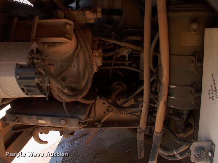 image for item DP9288 2003 Blue Bird shuttle bus