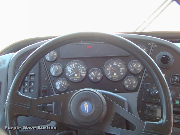 image for item DP9289 2003 Blue Bird shuttle bus