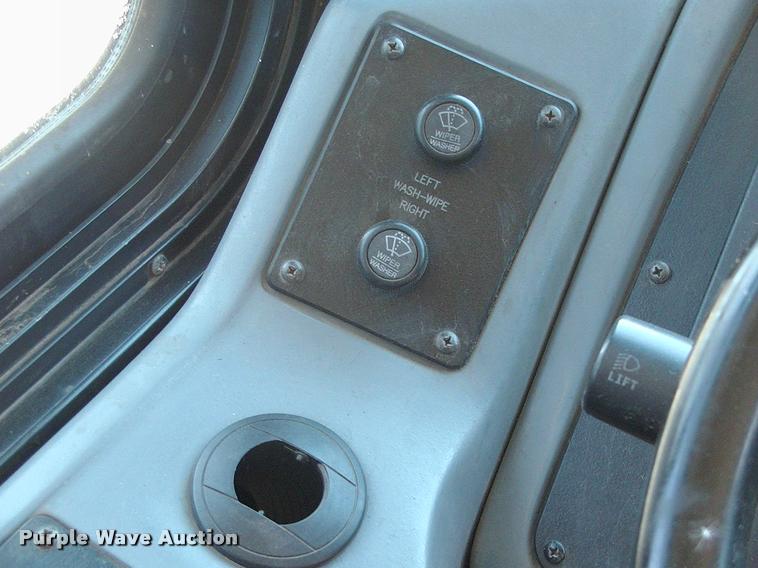 image for item DP9289 2003 Blue Bird shuttle bus