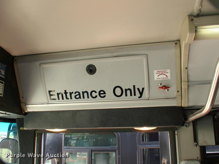 image for item DP9289 2003 Blue Bird shuttle bus