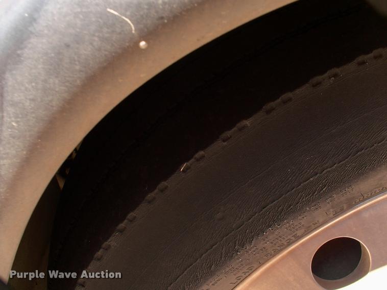 image for item DP9289 2003 Blue Bird shuttle bus