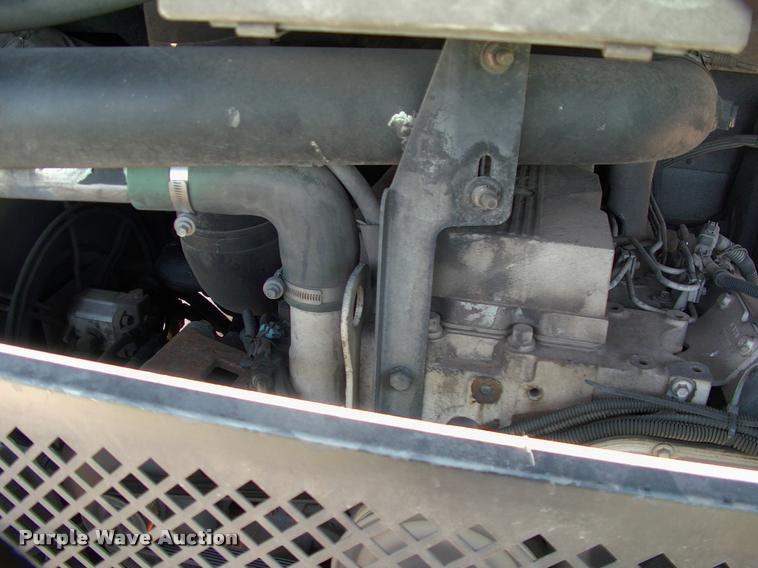 image for item DP9289 2003 Blue Bird shuttle bus