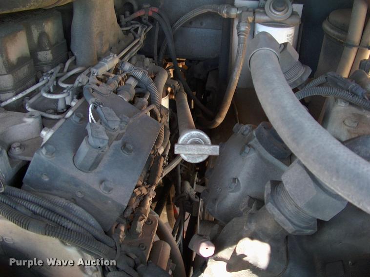 image for item DP9289 2003 Blue Bird shuttle bus