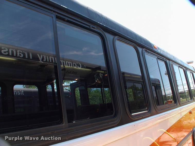 image for item DP9289 2003 Blue Bird shuttle bus