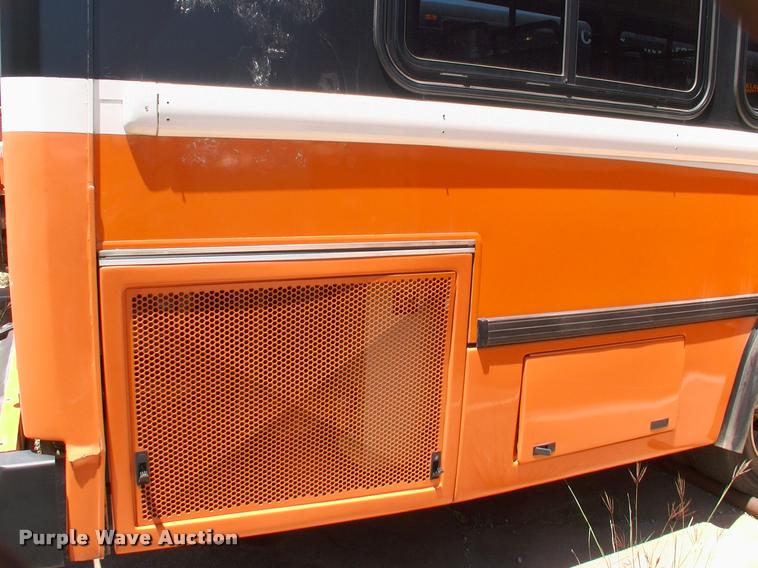 image for item DP9289 2003 Blue Bird shuttle bus