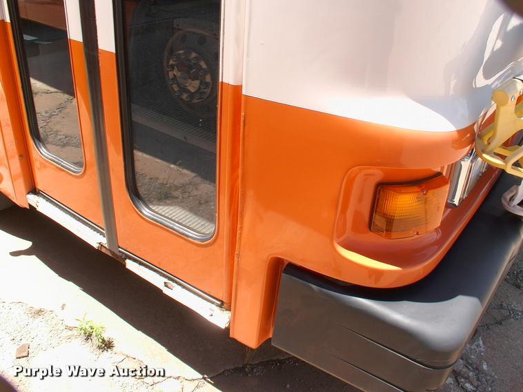 image for item DP9289 2003 Blue Bird shuttle bus