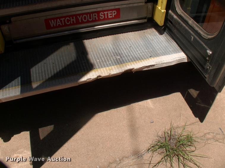 image for item DP9289 2003 Blue Bird shuttle bus