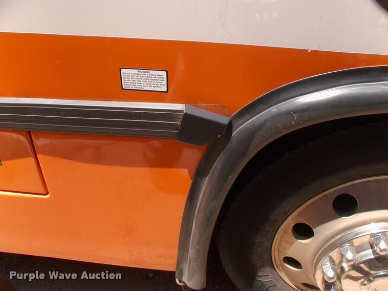 image for item DP9289 2003 Blue Bird shuttle bus