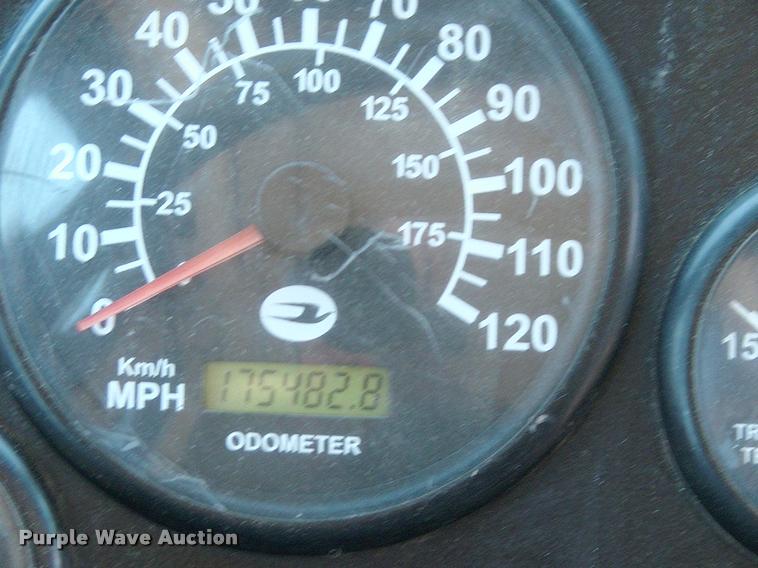 image for item DP9290 2003 Blue Bird shuttle bus