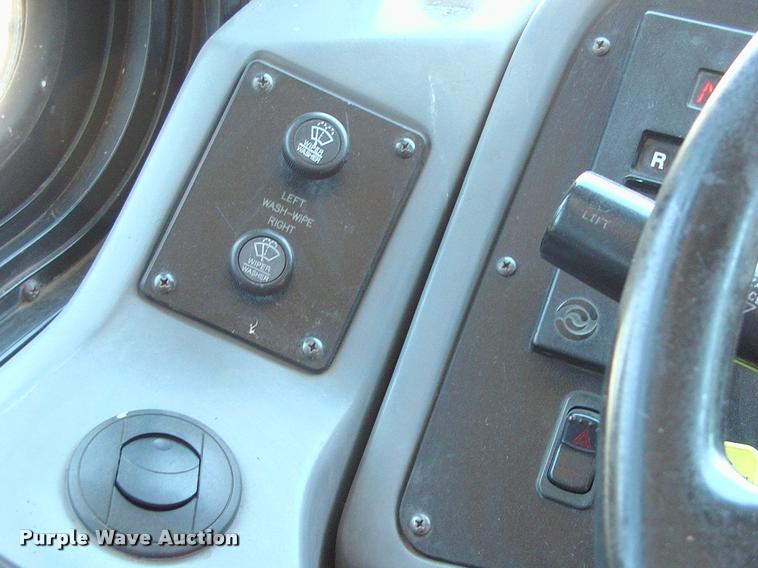 image for item DP9290 2003 Blue Bird shuttle bus