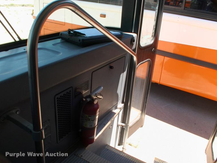 image for item DP9290 2003 Blue Bird shuttle bus