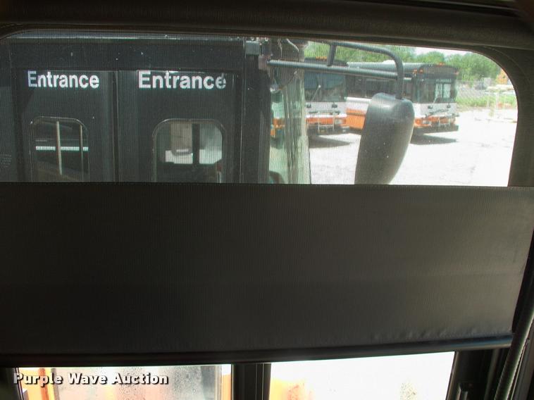 image for item DP9290 2003 Blue Bird shuttle bus