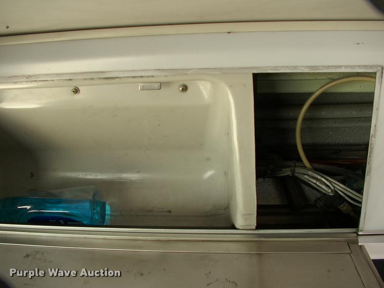 image for item DP9290 2003 Blue Bird shuttle bus