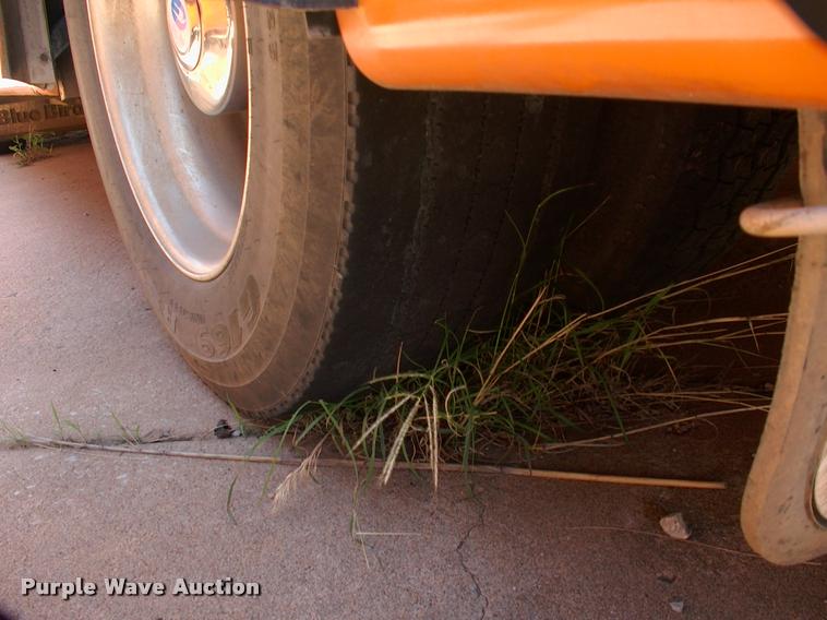 image for item DP9290 2003 Blue Bird shuttle bus