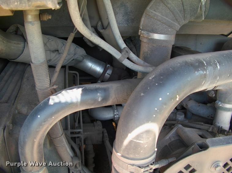 image for item DP9290 2003 Blue Bird shuttle bus