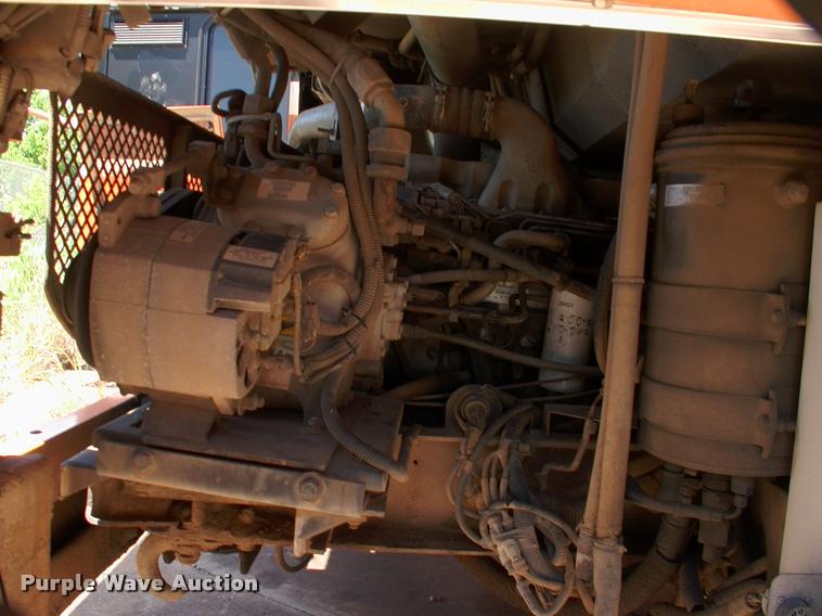 image for item DP9290 2003 Blue Bird shuttle bus