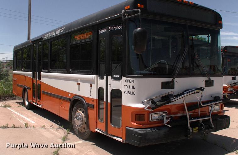 image for item DP9291 2003 Blue Bird shuttle bus