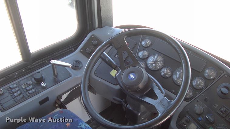 image for item DP9291 2003 Blue Bird shuttle bus