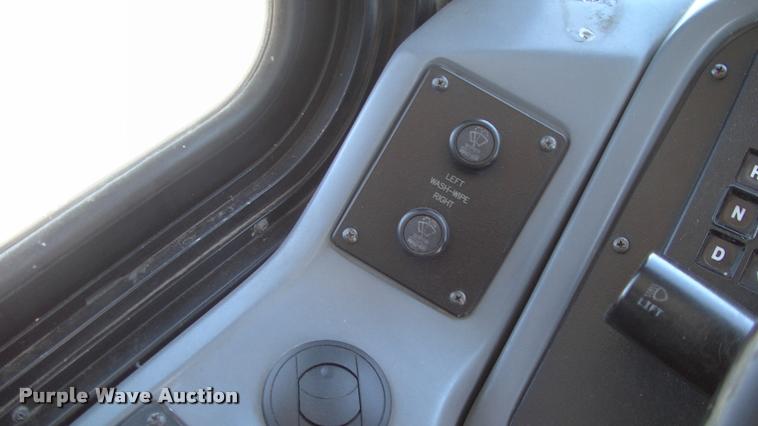 image for item DP9291 2003 Blue Bird shuttle bus