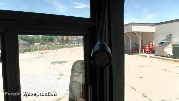 image for item DP9291 2003 Blue Bird shuttle bus