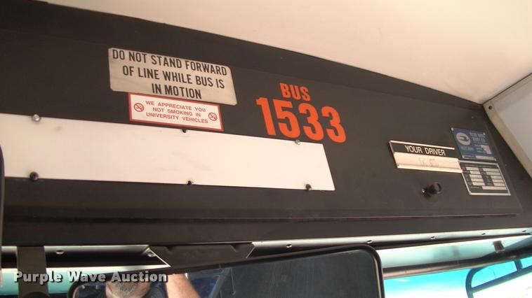 image for item DP9291 2003 Blue Bird shuttle bus