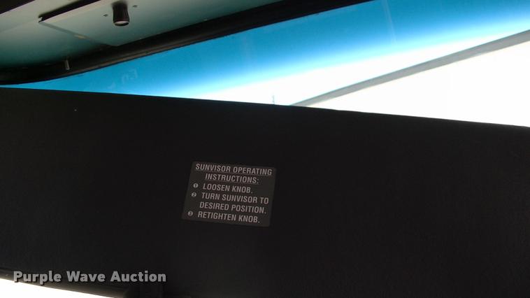 image for item DP9291 2003 Blue Bird shuttle bus