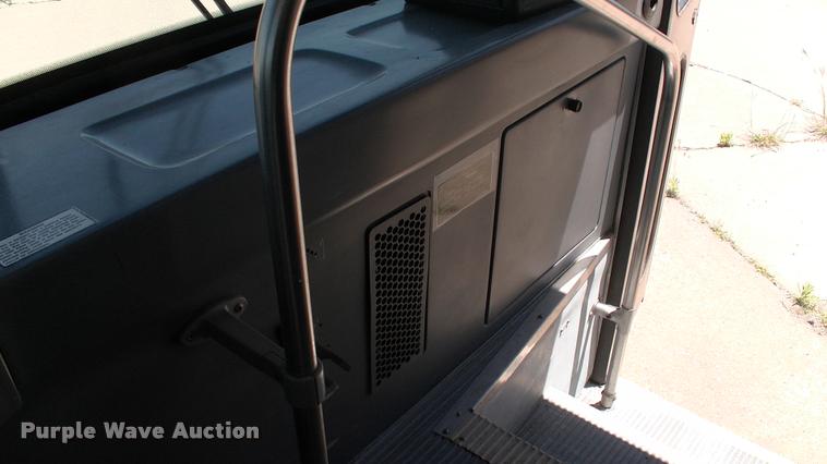 image for item DP9291 2003 Blue Bird shuttle bus