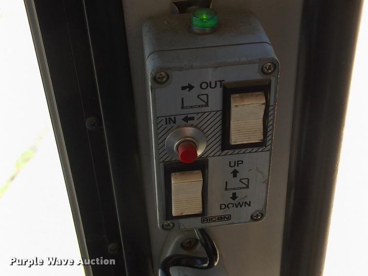 image for item DP9291 2003 Blue Bird shuttle bus