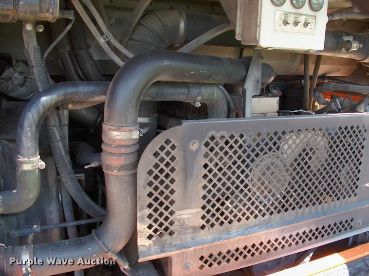 image for item DP9291 2003 Blue Bird shuttle bus