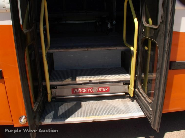 image for item DP9291 2003 Blue Bird shuttle bus