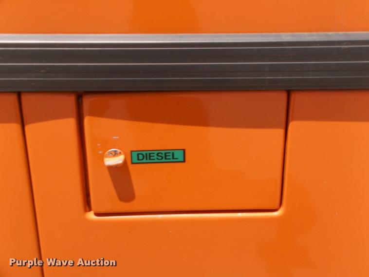 image for item DP9291 2003 Blue Bird shuttle bus