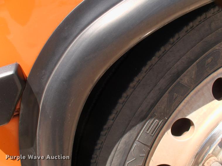 image for item DP9291 2003 Blue Bird shuttle bus