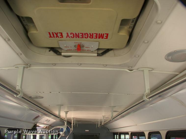 image for item DP9291 2003 Blue Bird shuttle bus