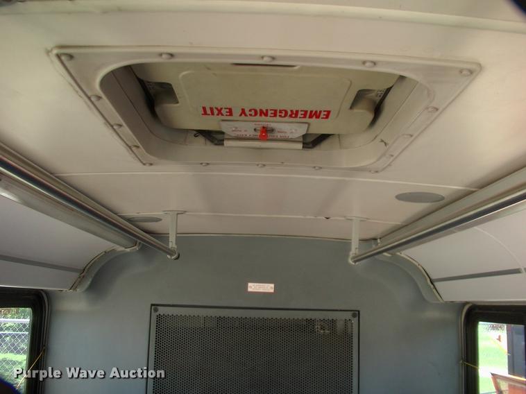 image for item DP9291 2003 Blue Bird shuttle bus