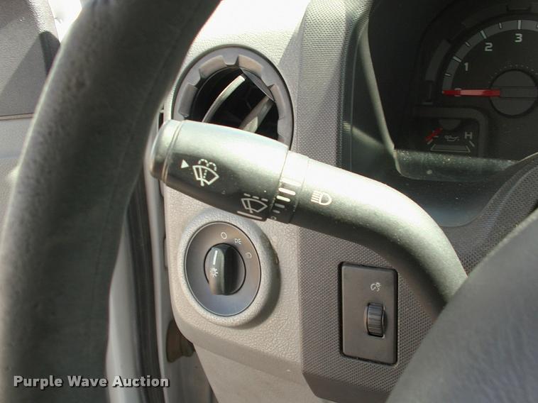 image for item DP9292 2009 Ford Econoline E450 shuttle bus