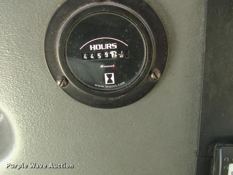 image for item DP9292 2009 Ford Econoline E450 shuttle bus