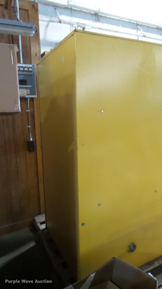 image for item DT9514 Flammable storage cabinet