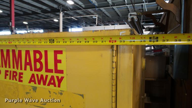image for item DT9514 Flammable storage cabinet